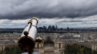 Sailing over Paris